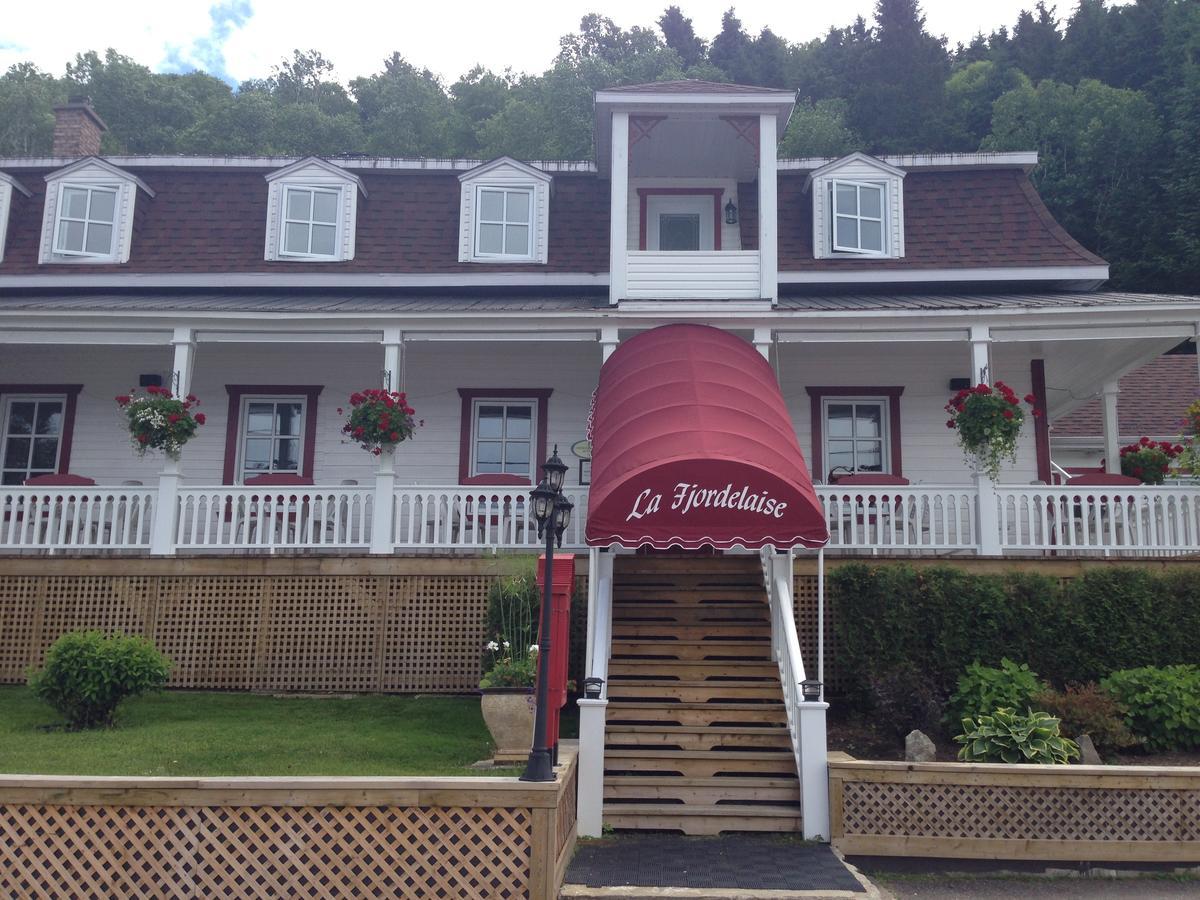 Auberge La Fjordelaise & La Rosalie LʼAnse-Saint-Jean Zewnętrze zdjęcie